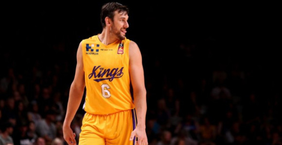 Вориорсима није доста - Богут се враћа у НБА!