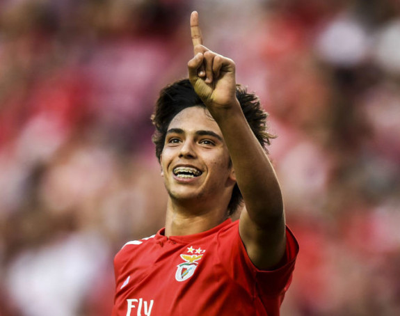 Јувентус "отима" Феликса!