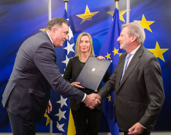 Dodik predao odgovore Hanu