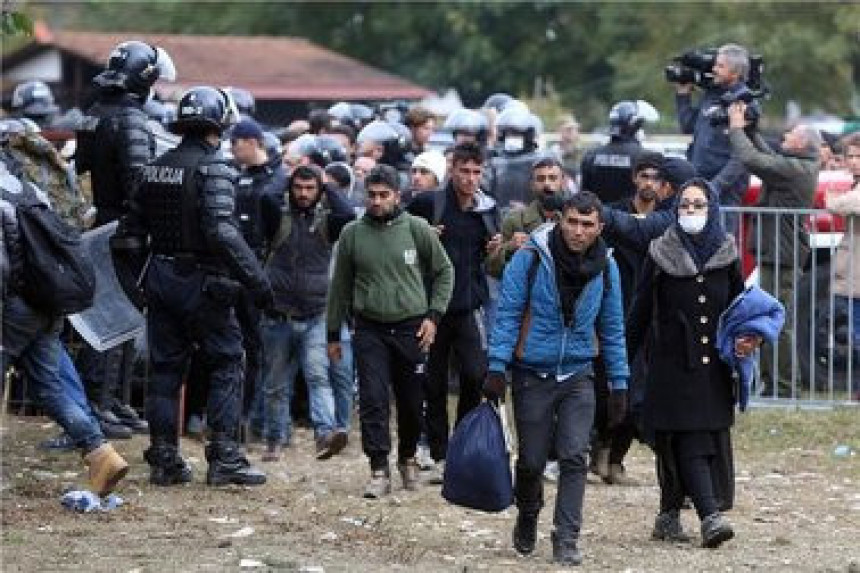 Počela deportacija izbjeglica u Tursku