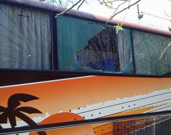 Kamenovan autobus koji je vozio SNS