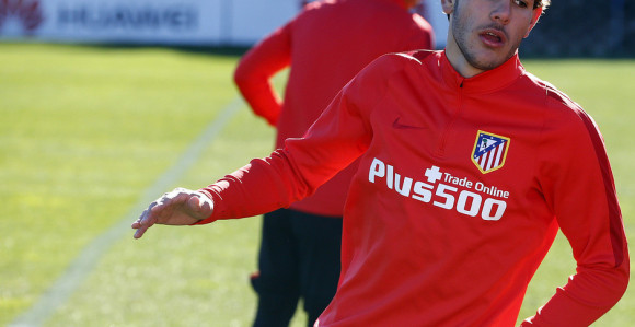 Peres krši dogovor i dovodi igrača Atletika!