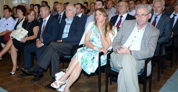 Hoće li majka glasati za kćerku?