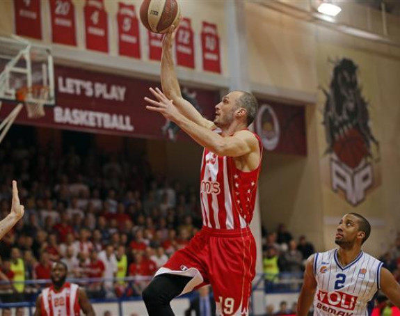 Zvezda brani trofej i Evroligu! Železnik je bio osinjak za Budućnost!