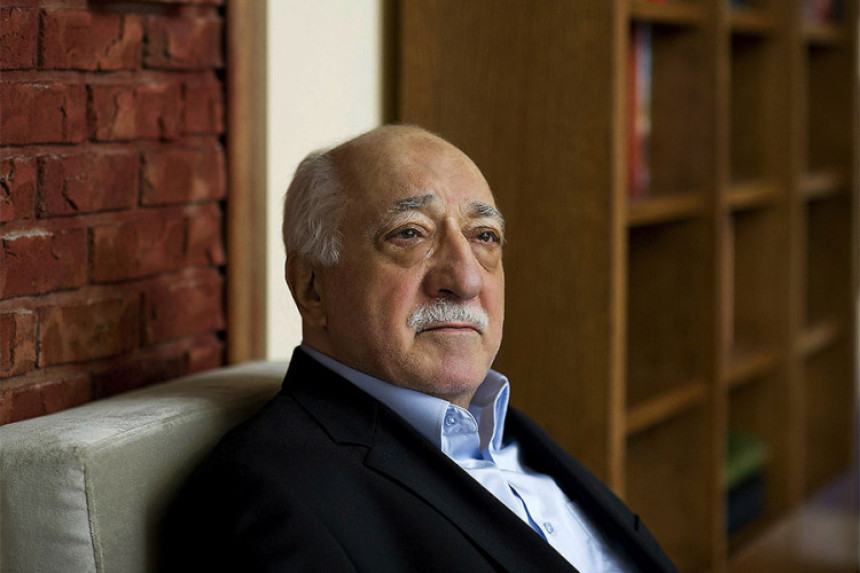 Gulen o hapšenju Turaka na Kosovu