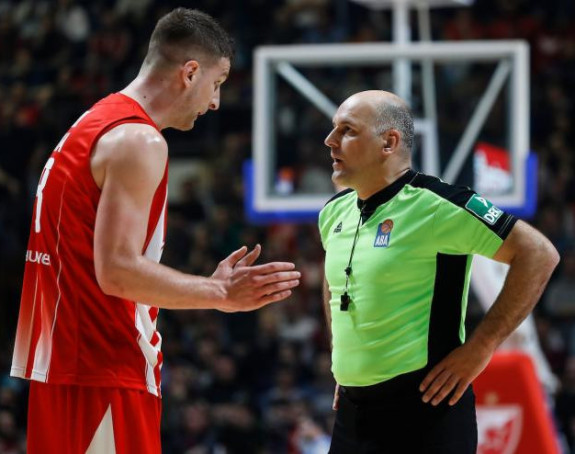 Zvezda opet nezadovoljna suđenjem!