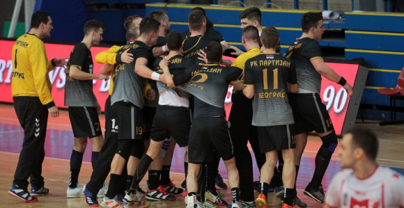 Ružno: Potukli se rukometaši Partizana!