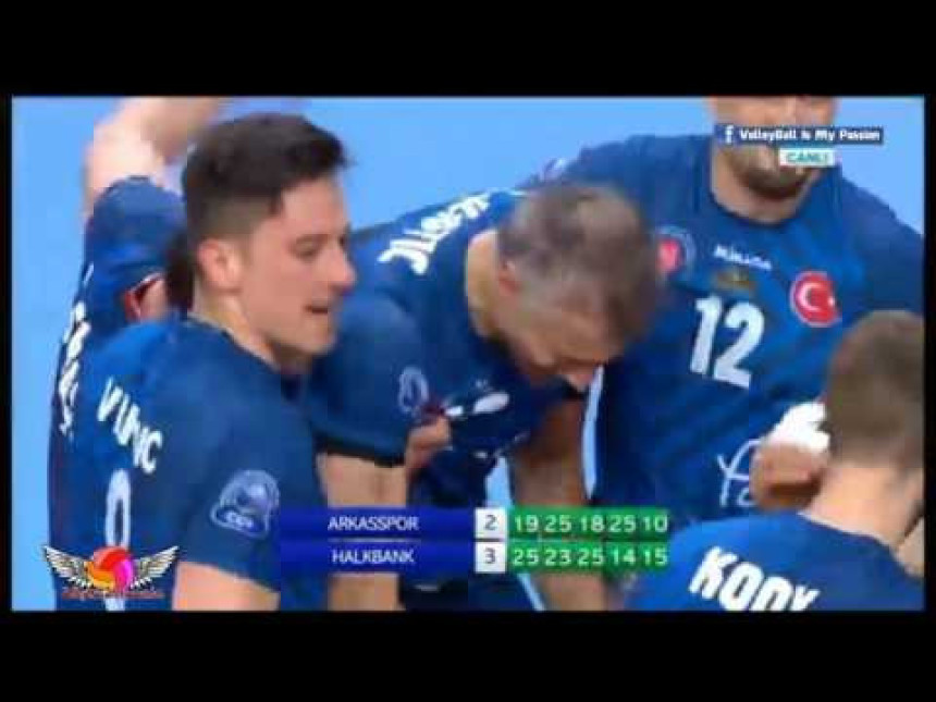 Video: Kad legenda zaplače u 38. godini...!