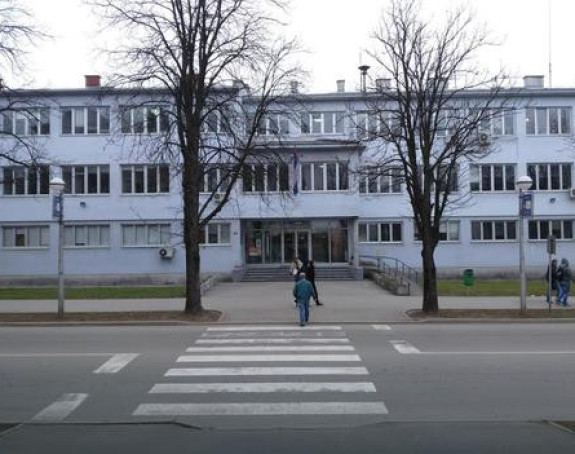 Pored puta nađen mrtav čovjek 