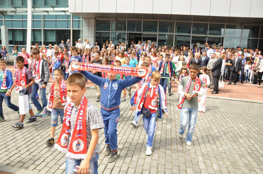 Odobren dolazak djece sa KiM