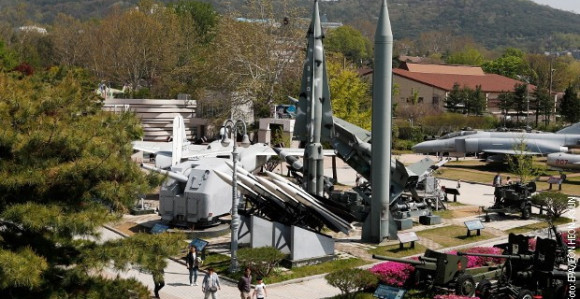 Sjeverna Koreja ispalila rakete 