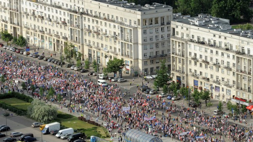 У Варшави протести опозиције против владе