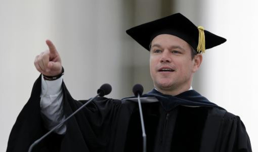 Met Dejmon održao govor pred diplomcima