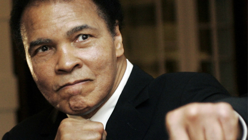 Preminuo Muhamed Ali, bokserska legenda