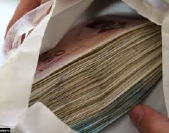 Svakog dana ispušteno po 260.000 maraka