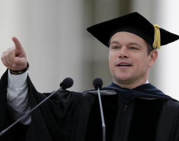 Met Dejmon održao govor pred diplomcima