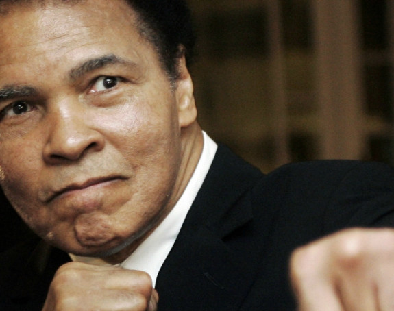 Preminuo Muhamed Ali, bokserska legenda