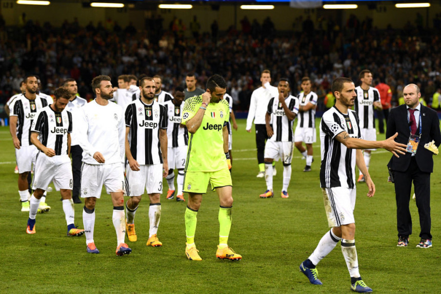 Da li je Juventus najveći gubitnik u sportu?!