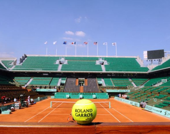 RG: Ispao Izner, Nadal "melje", Monfis na Vavrinku!