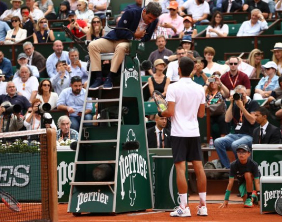 Đoković objasnio "svađu": Ništa nas ne pitaju!