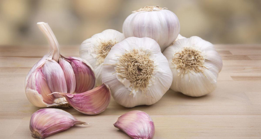 Bijeli luk eliminiše suvišne kilograme