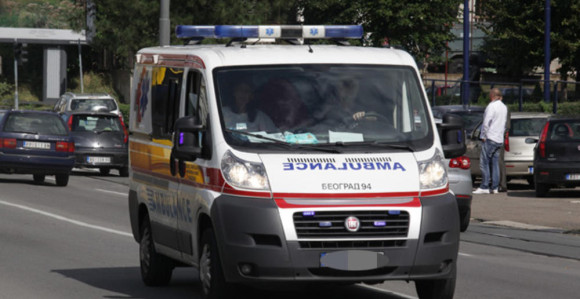 Pucano na oca i sina u Obrenovcu