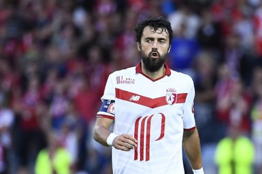 Šansa za Zvezdu: Baša trenirao odvojeno!