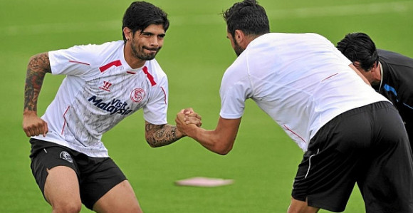 Sevilja vratila Banegu, a prodala Iboru!