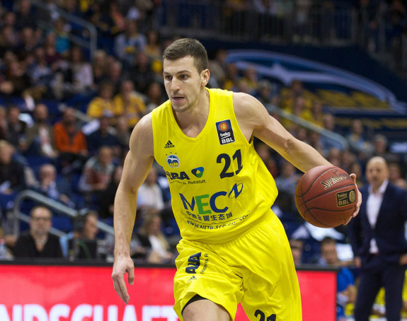 Zvanično: Milosavljević prvo pojačanje Unikahe!
