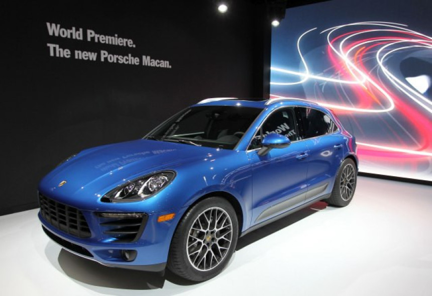 Nije sve u ljubavi, ima nešto i u Poršeu...