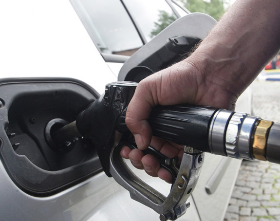 Ista firma cijene goriva različite