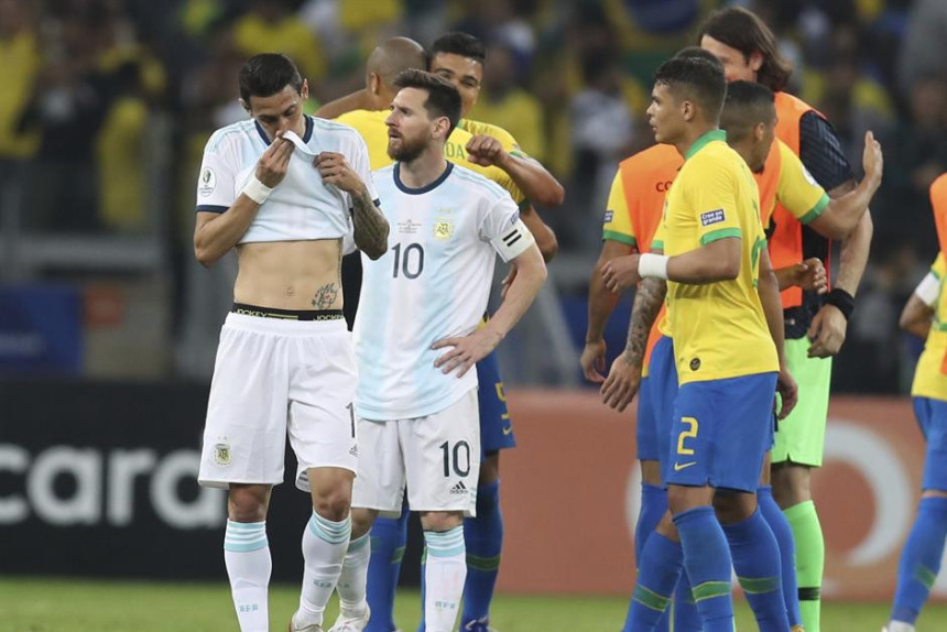 Предсједник Бразила "покварио" ВАР - довољно за финале!