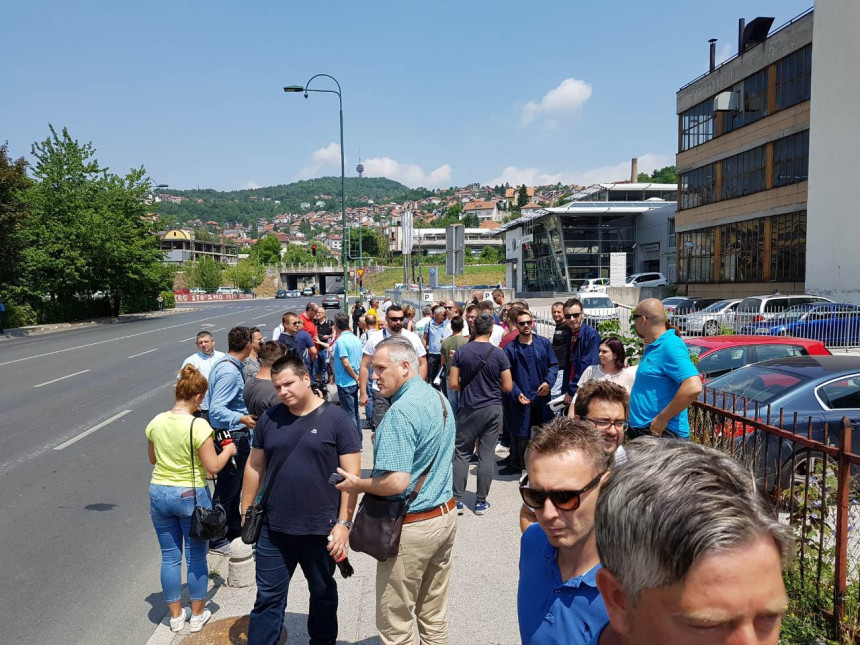 Radnici Aluminija pred Vladom FBiH