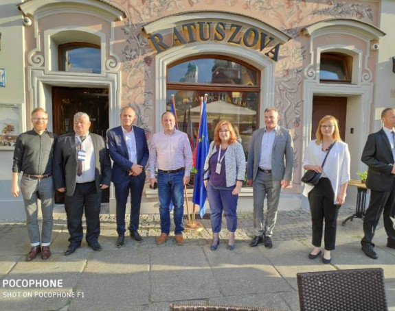 Zvizdić, Šarović i Crnadak na samitu