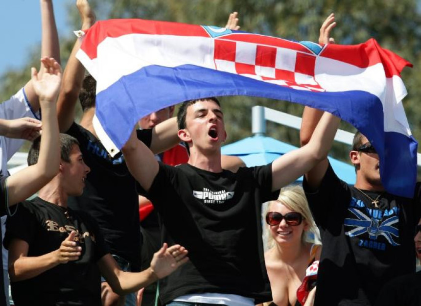 Pretukli građane koji su ustali protiv 'Oluje'