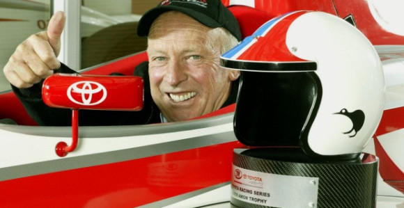 Preseljenje u legendu: Preminuo Kris Amon, slavni vozač Ferarija!