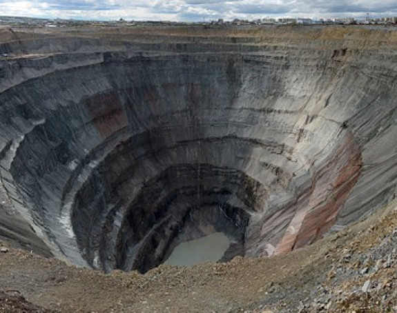 Евакуисано 145 рудара у Русији