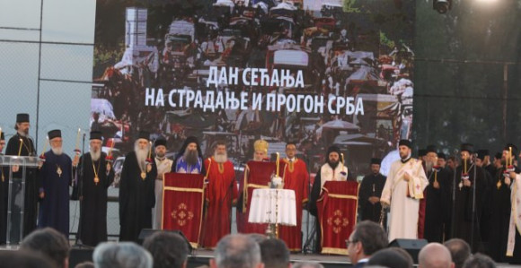 "Srpskom narodu ostaju dva puta"