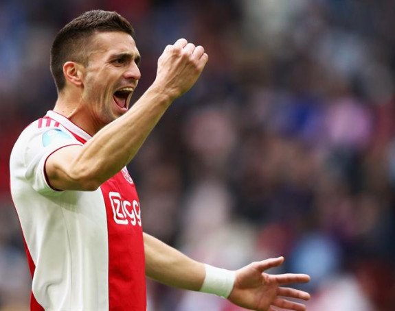 HOL: Tadić spasao Ajaks!