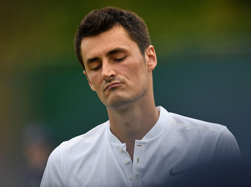 Hingis: Tomić bi trebalo da radi u fabrici!