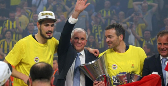 Obradović kritikuje: FIBA ne misli na igrače!