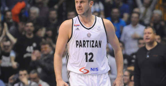 Veličković: Pobijte se malo, pa šetaju do koša!