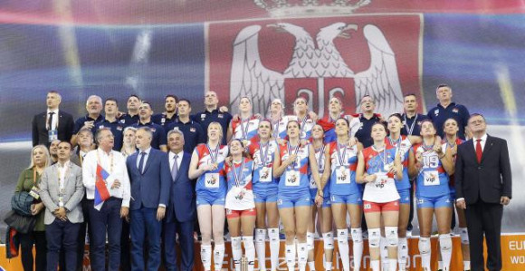Nestvarno ljeto odbojkašica - a sad na krov svijeta!