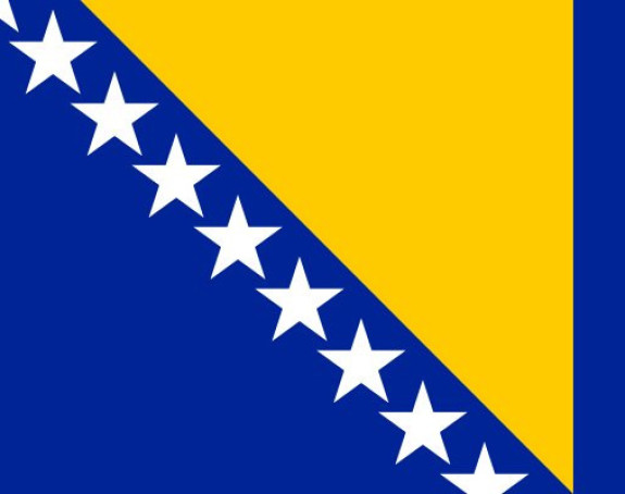 Britanac ismijava zastave svijeta