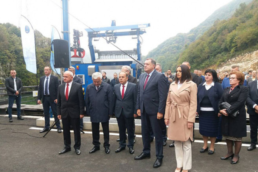 Dodik: Srpska je veoma primamljiva