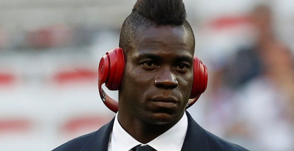 Baloteli tone dublje i dublje, ispao iz prvog tima!