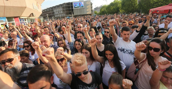 Власт покушава да спријечи скуп 