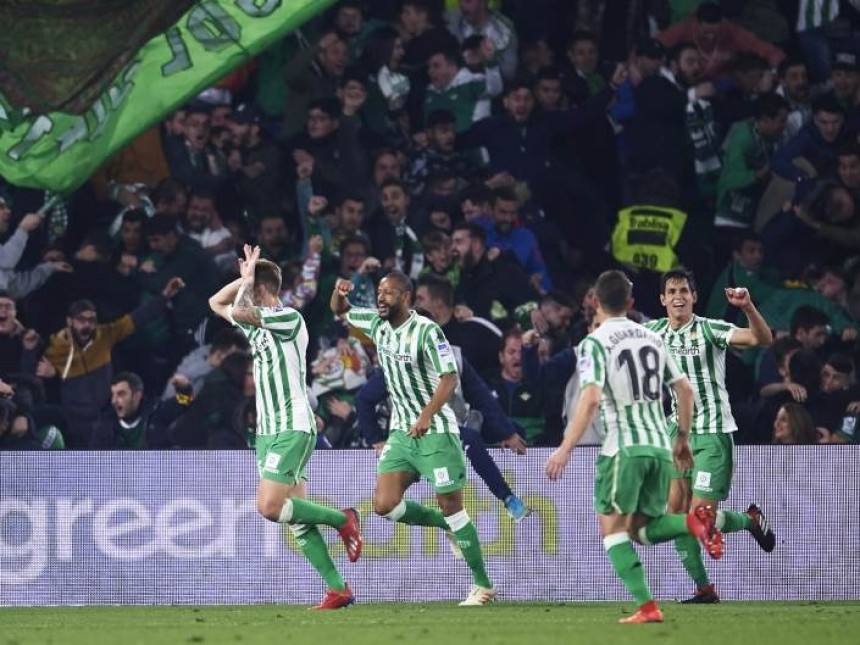 ŠPA - Kad VAR zavlada: Betis dao tri gola, a "iščupao" 1:1!