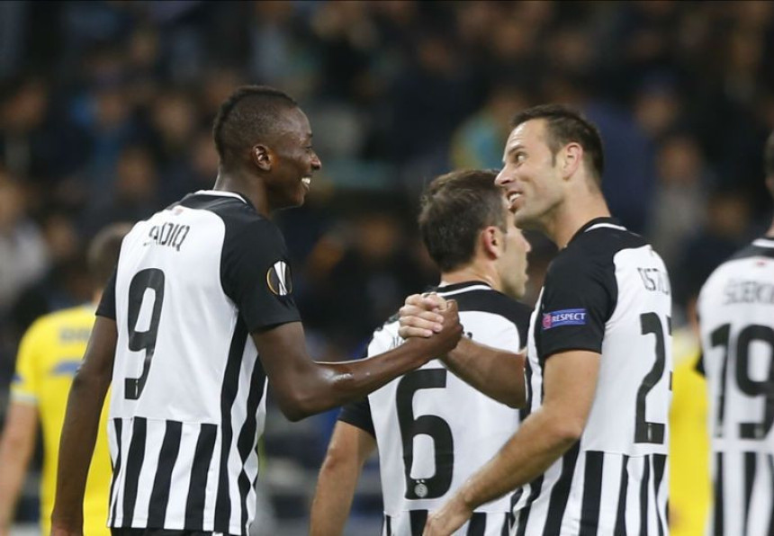 Priča: Na gol više...!