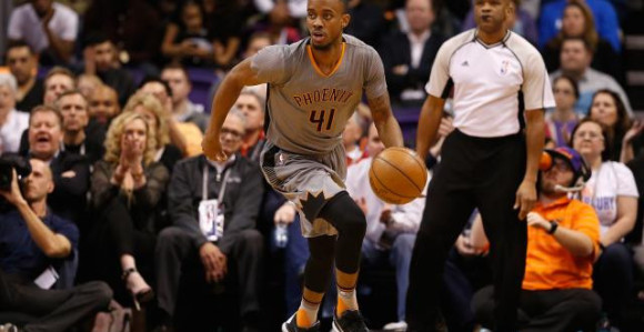 Video - EL: UNIKS sa NBA plejmejkerom na Zvezdu!